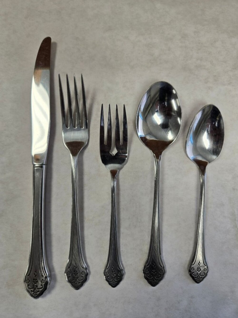 Vtg Oneida Profile Lakewood Stainless Steel Flatware Dinner Service Replacements